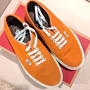 Unisex Vans Shoe | Orange/White